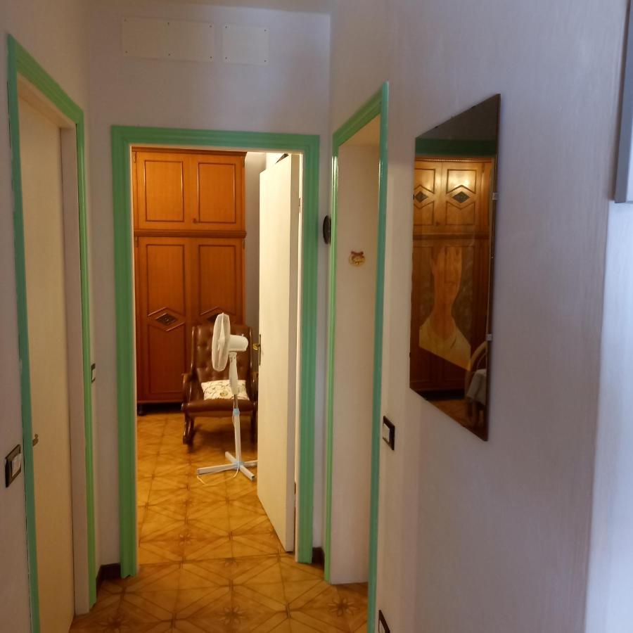 レヴァントLa Casa Di Walterアパートメント エクステリア 写真